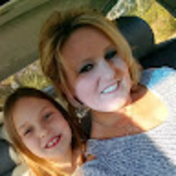 Meet your Posher, Sueann - Picture 1 of 1